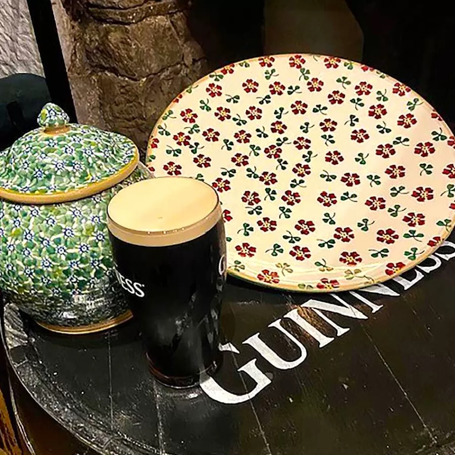 Serving<Nicholas Mosse Shallow Dish Irish Rose